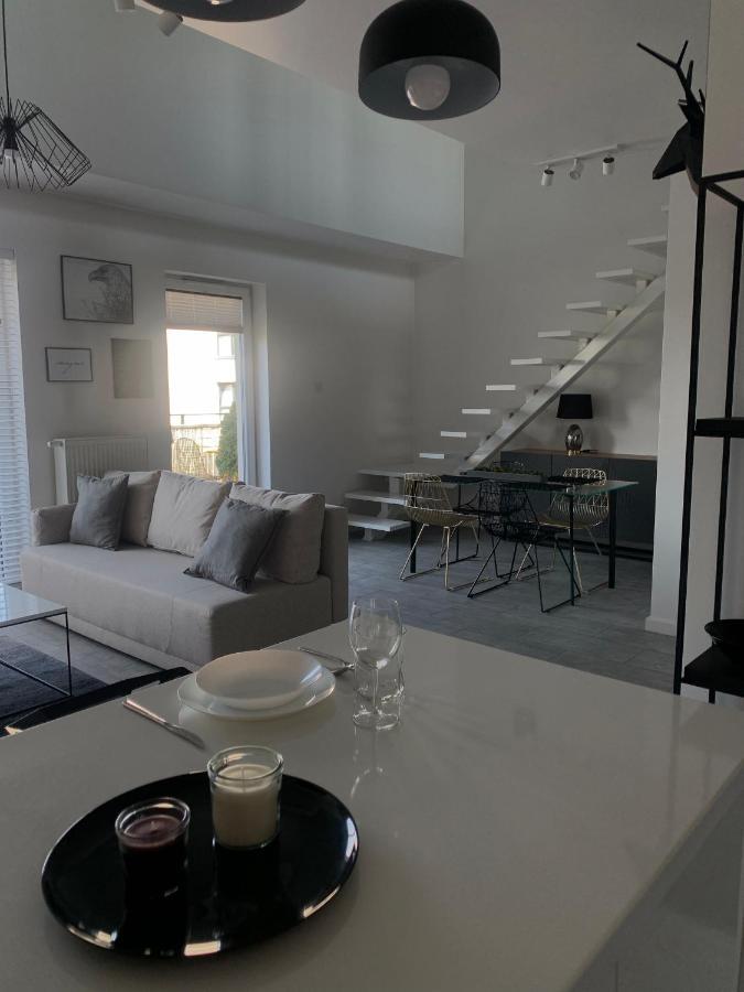 Ekskluzywny Penthouse Z Ogrodem W Centrum Lodzi Экстерьер фото