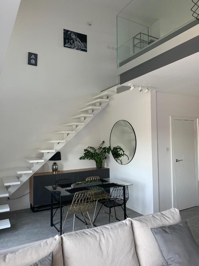 Ekskluzywny Penthouse Z Ogrodem W Centrum Lodzi Экстерьер фото